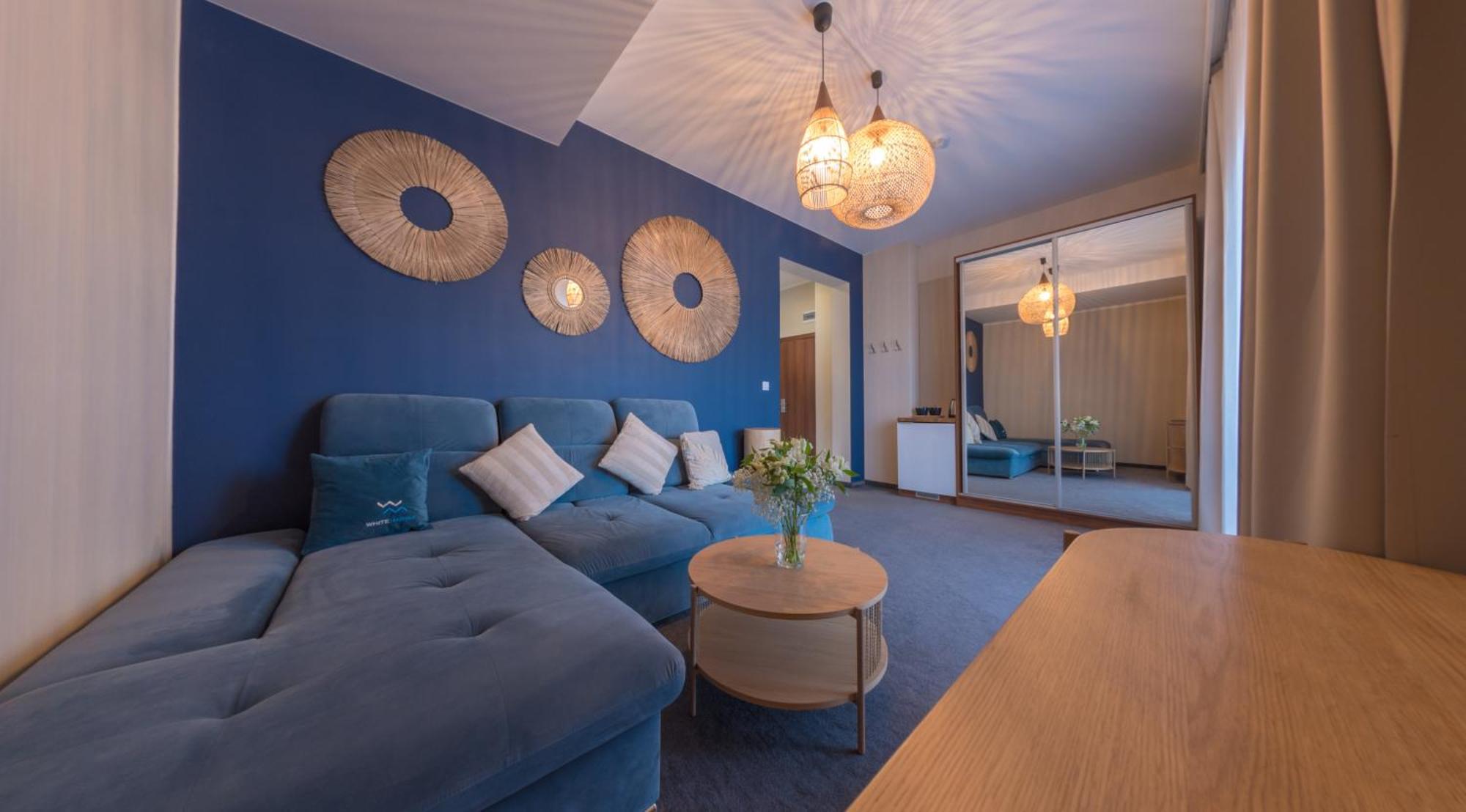 White Marina Apartamenty Устроне-Морске Экстерьер фото